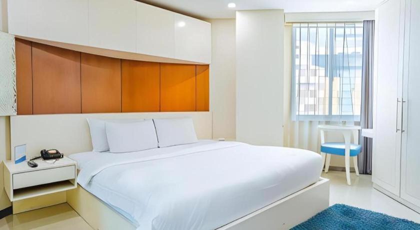 Hotel Falatehan Джакарта Екстериор снимка