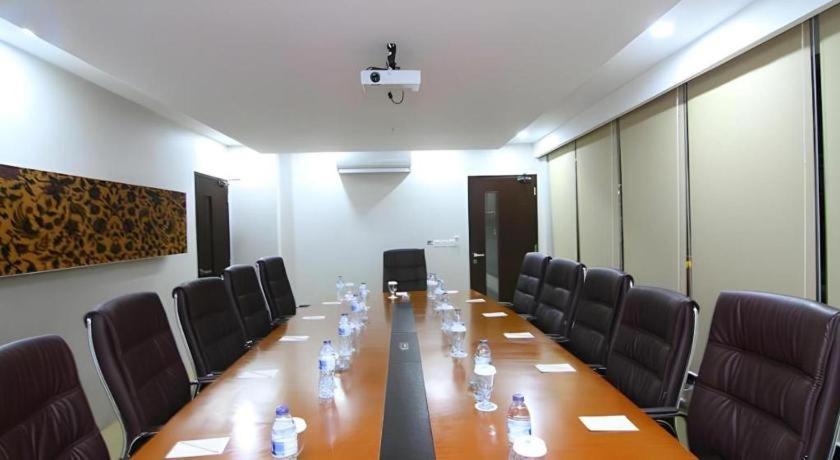 Hotel Falatehan Джакарта Екстериор снимка
