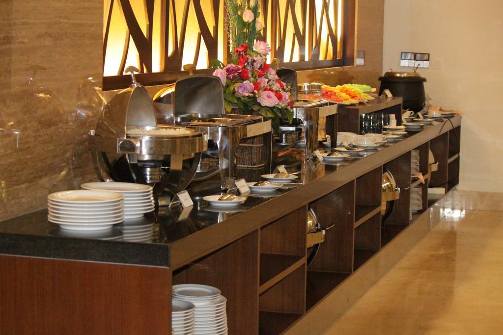 Hotel Falatehan Джакарта Екстериор снимка